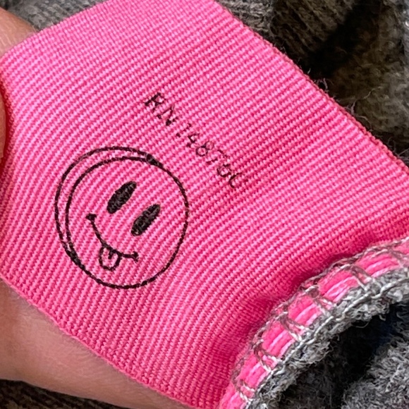 Bow & Drape “Say You'll Be Wine” Sequin Spellout Embellished Crewneck Sweatshirt - Picture 12 of 16